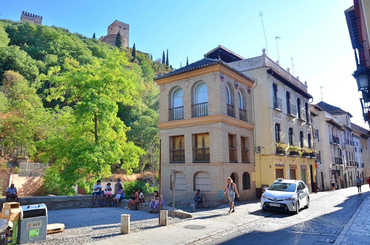 グラナダAndalusian Daydream At The Foot Of The Alhambra !アパートメント エクステリア 写真